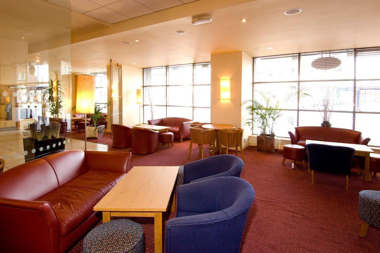 Premier Inn West Bromwich Central Екстериор снимка